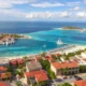 Où s’installent les expatriés aux Îles Turks et Caïques : panorama des quartiers les plus prisés